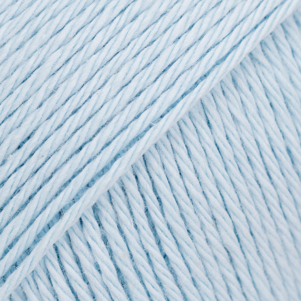 DROPS Magic, färg 26 ice blue
