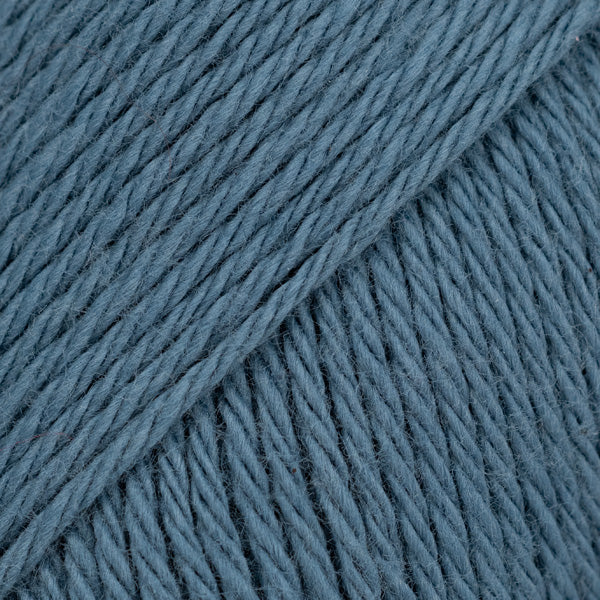 DROPS Magic, färg 28 deep ocean