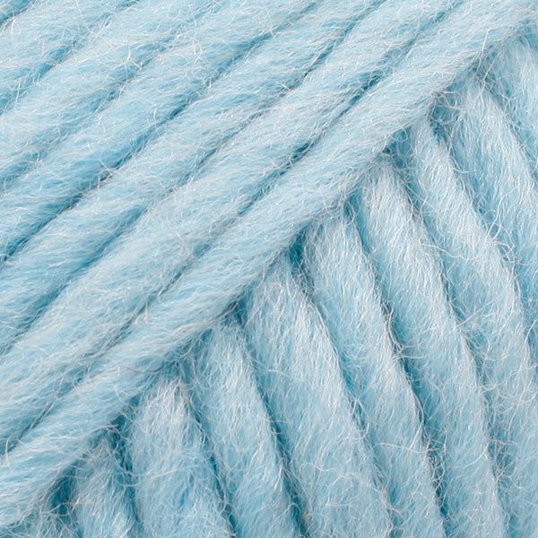 DROPS Snow 31 pastel blue