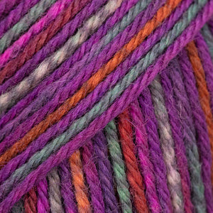 DROPS Fiesta 46 dark berries · print