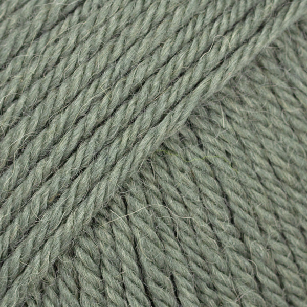 DROPS Lima, färg 7810 moss green